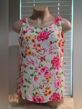 Pioneer Women Women’s 1X Sleeveless Top